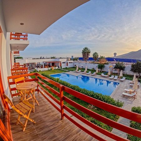 Hotel La Colina Cerro Prieto エクステリア 写真