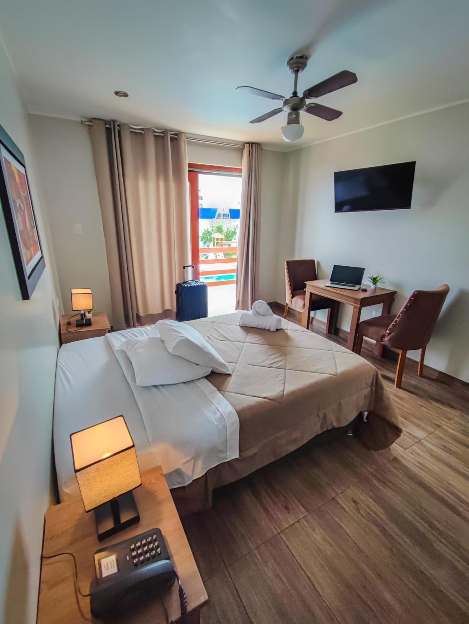 Hotel La Colina Cerro Prieto エクステリア 写真