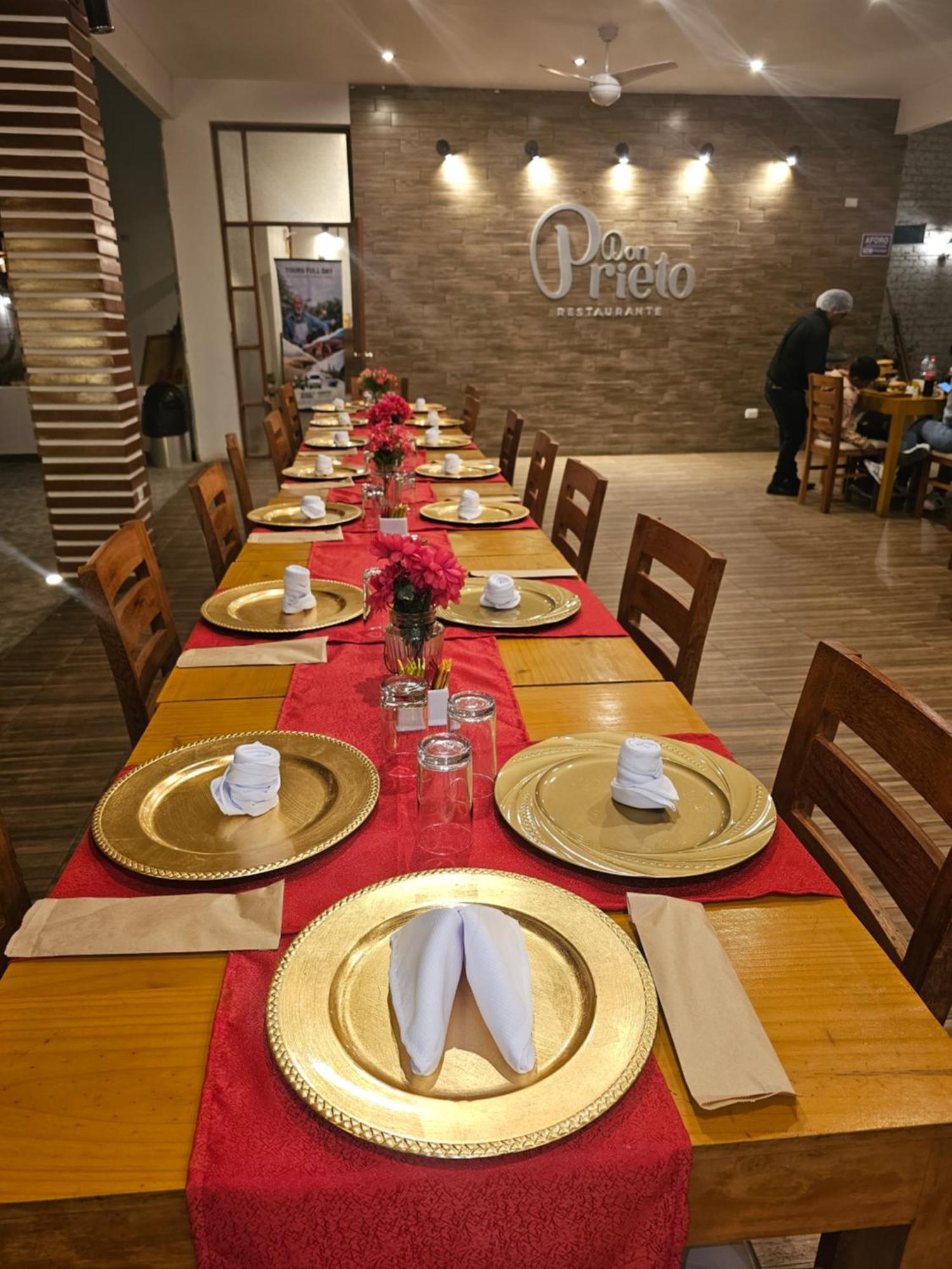 Hotel La Colina Cerro Prieto エクステリア 写真