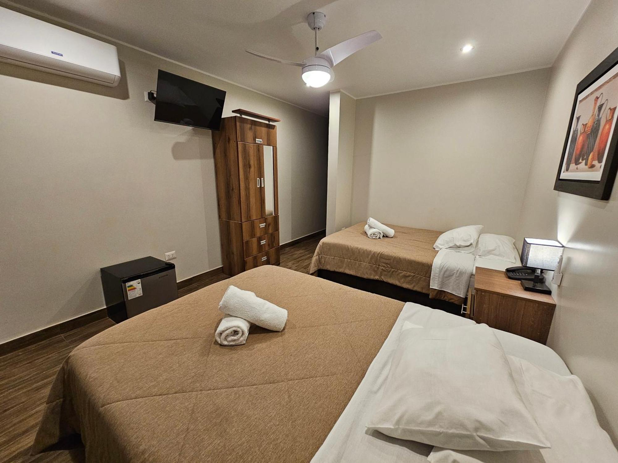 Hotel La Colina Cerro Prieto エクステリア 写真